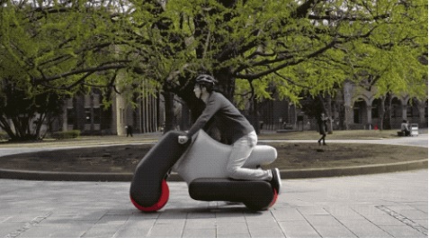 日本发明充气摩托车 脑洞够大！